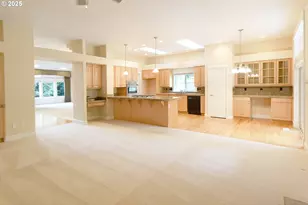 13001 SW Gallin Ct, Portland, OR 97223 - Photo 9