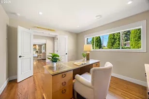 10640 SW Hawthorne Ln, Portland, OR 97225 - Photo 19