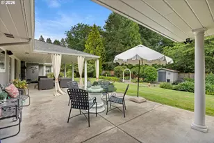 10640 SW Hawthorne Ln, Portland, OR 97225 - Photo 33