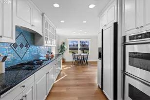 4221 SW 47th Dr, Portland, OR 97221 - Photo 17