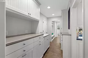 4221 SW 47th Dr, Portland, OR 97221 - Photo 21