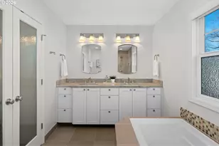 4221 SW 47th Dr, Portland, OR 97221 - Photo 29