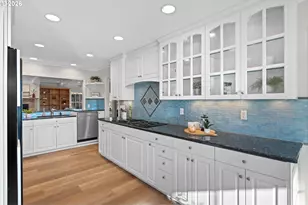 4221 SW 47th Dr, Portland, OR 97221 - Photo 15