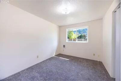 168 Walnut St, Myrtle Creek, OR 97457 - Photo 11