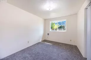 168 Walnut St, Myrtle Creek, OR 97457 - Photo 11