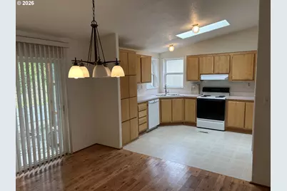 63439 Jerome Rd, Coos Bay, OR 97420 - Photo 11