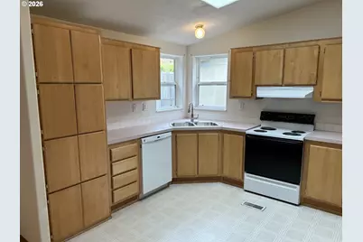 63439 Jerome Rd, Coos Bay, OR 97420 - Photo 7