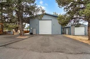 12844 SW Upper Ridge Rd, Terrebonne, OR 97760 - Photo 3