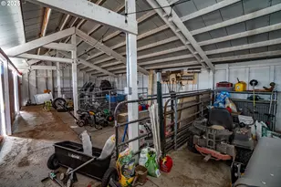 66505 Gerking Market Rd, Bend, OR 97703 - Photo 37