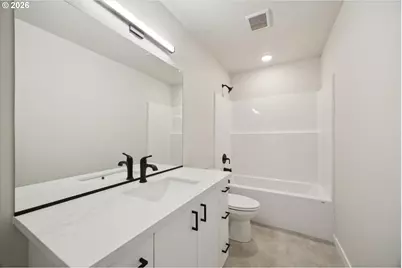 2557 SE 58th Ave, Portland, OR 97206 - Photo 17