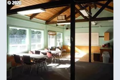 39 Easy St, Florence, OR 97439 - Photo 13