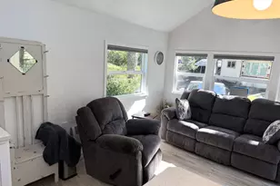 39 Easy St, Florence, OR 97439 - Photo 7