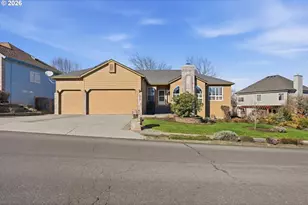 3857 SW Brittany Dr, Gresham, OR 97080 - Photo 3