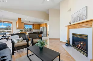 3857 SW Brittany Dr, Gresham, OR 97080 - Photo 11