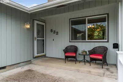 532 Warrington Ave, Eugene, OR 97404 - Photo 3