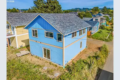 426 NW 5th St, Newport, OR 97365 - Photo 23