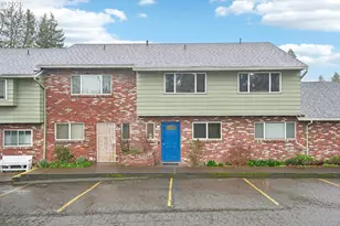 1302 NE Hogan Dr, Gresham, OR 97030 - Photo 1