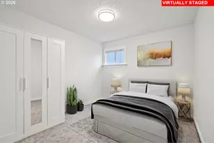 1302 NE Hogan Dr, Gresham, OR 97030 - Photo 17