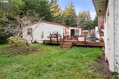 33382 Cedar Valley Rd, Gold Beach, OR 97444 - Photo 15