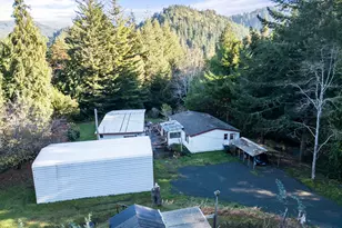 33382 Cedar Valley Rd, Gold Beach, OR 97444 - Photo 1