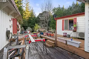 33382 Cedar Valley Rd, Gold Beach, OR 97444 - Photo 13