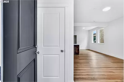 4219 NE 62nd Ave, Vancouver, WA 98660 - Photo 5