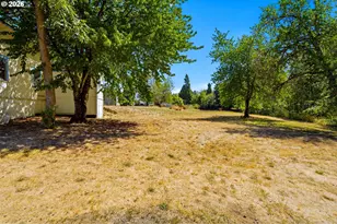 299 Mill St, Falls City, OR 97344 - Photo 25