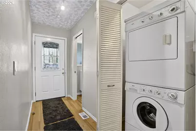 470 N Hayden Island Dr #105, Portland, OR 97217 - Photo 3