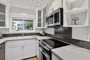 470 N Hayden Island Dr, Portland, OR 97217 - Photo 7