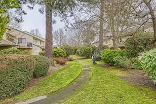 470 N Hayden Island Dr, Portland, OR 97217 - Photo 21