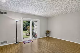 470 N Hayden Island Dr, Portland, OR 97217 - Photo 19