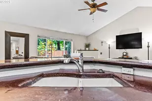 41871 N River Dr, Sweet Home, OR 97386 - Photo 37