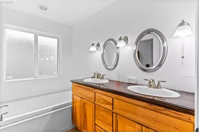 41871 N River Dr, Sweet Home, OR 97386 - Photo 23