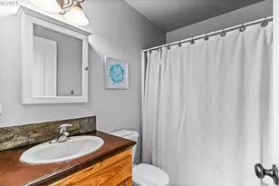 41871 N River Dr, Sweet Home, OR 97386 - Photo 13