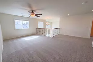 606 10th Ct, Lafayette, OR 97127 - Photo 7
