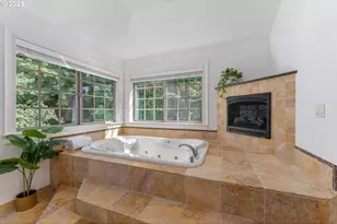 6145 SW Sweetbriar Ct, Portland, OR 97221 - Photo 23