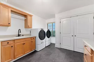 6145 SW Sweetbriar Ct, Portland, OR 97221 - Photo 35