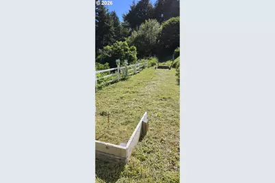 27840 Thimbleberry Rd, Gold Beach, OR 97444 - Photo 33