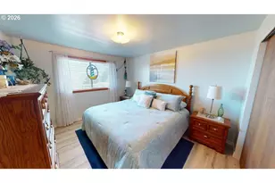 27840 Thimbleberry Rd, Gold Beach, OR 97444 - Photo 17