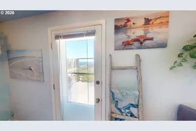 27840 Thimbleberry Rd, Gold Beach, OR 97444 - Photo 21