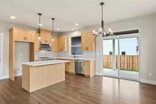 2355 E Otter Loop, La Center, WA 98629 - Photo 9