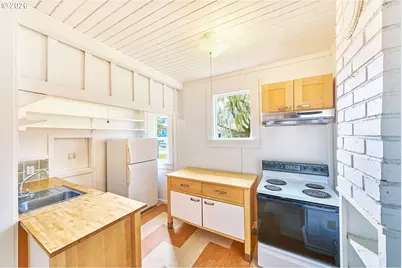 4302 L Pl, Seaview, WA 98644 - Photo 11