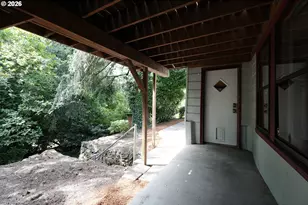 7925 SW 11th Ave, Portland, OR 97219 - Photo 35