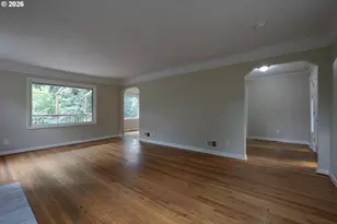 7925 SW 11th Ave, Portland, OR 97219 - Photo 5