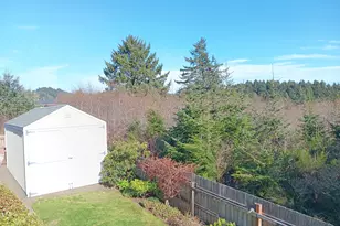 5118 NE Voyage Ave, Lincoln City, OR 97367 - Photo 31