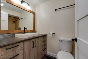 19985 SW Imperial St, Beaverton, OR 97003 - Photo 27