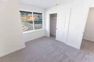 16001 Barlow Trl Ln, Oregon City, OR 97045 - Photo 17