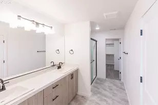 16001 Barlow Trl Ln, Oregon City, OR 97045 - Photo 15