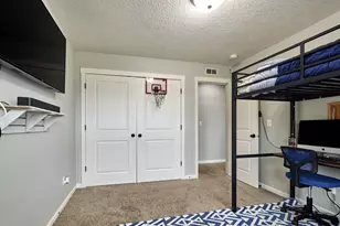 960 NE Cascadia Ridge Dr, Estacada, OR 97023 - Photo 23