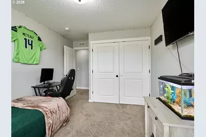 960 NE Cascadia Ridge Dr, Estacada, OR 97023 - Photo 25